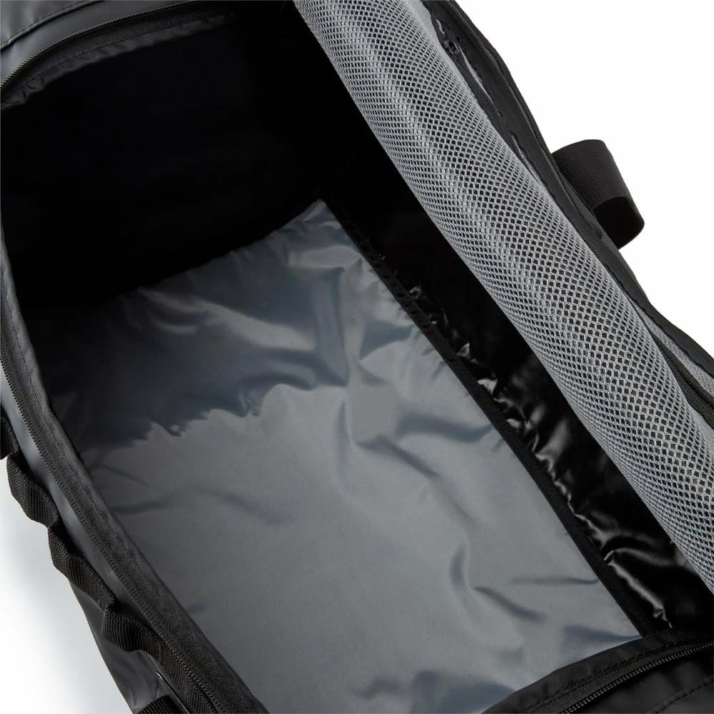 Gill Tarp Barrel Bag 60L 6 Gill Tarp Barrel Bag 60L - Image 4